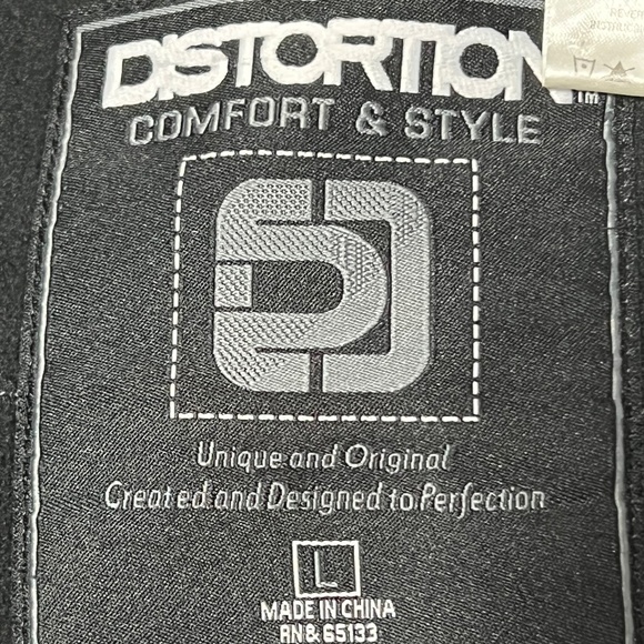 Distortion performance jacket - Picture 3 of 9